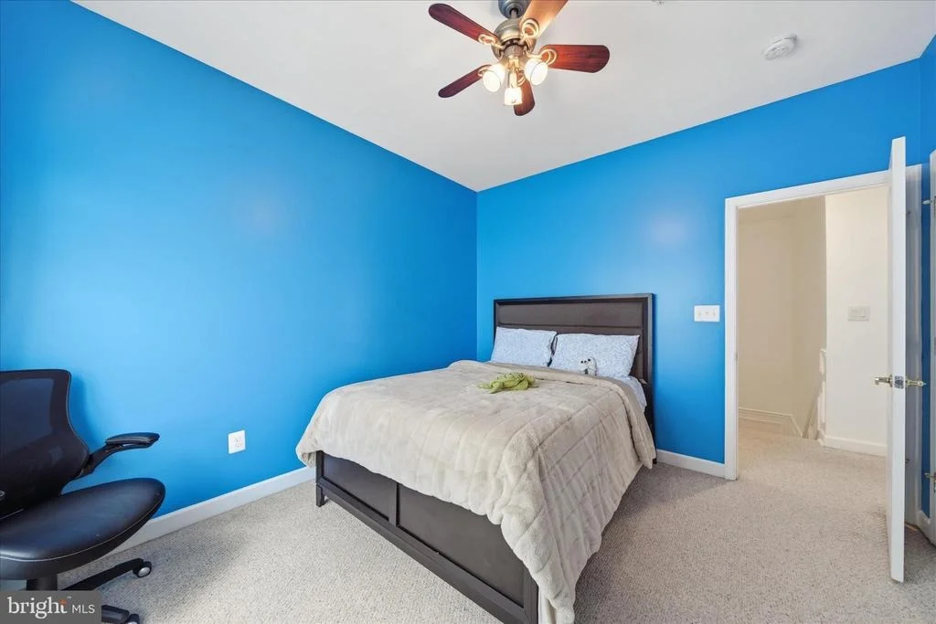Photo of 23121 FREDERICK ROAD