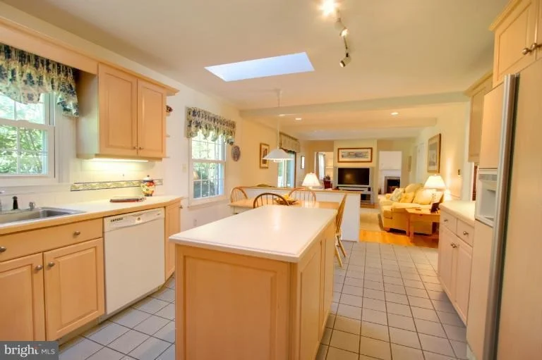Photo of 4017 SPRING MEADOW DRIVE