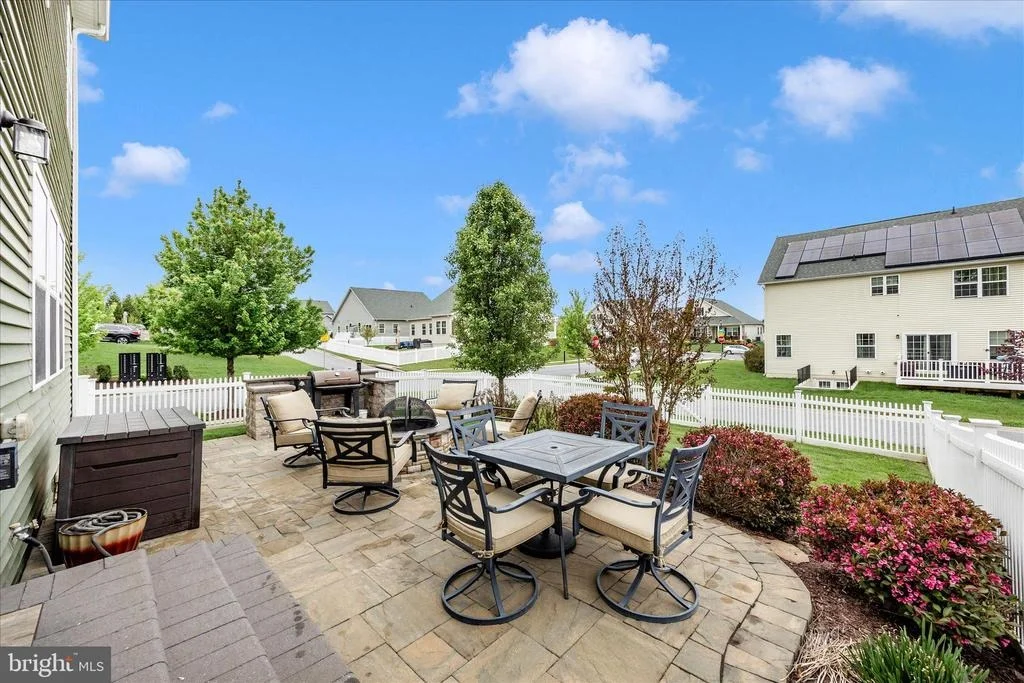 Photo of 4700 PULLER DRIVE