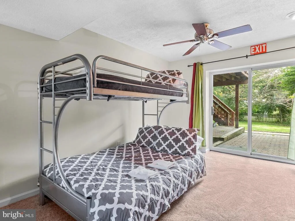 Photo of 12420 POPLAR VIEW DRIVE