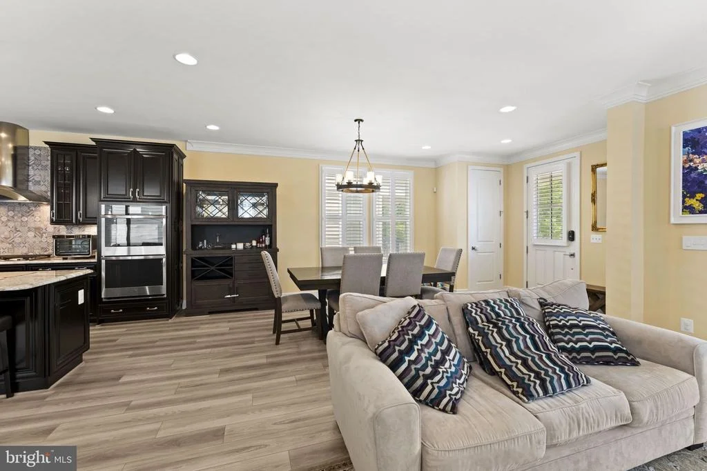 Photo of 22969 AURORA VIEW