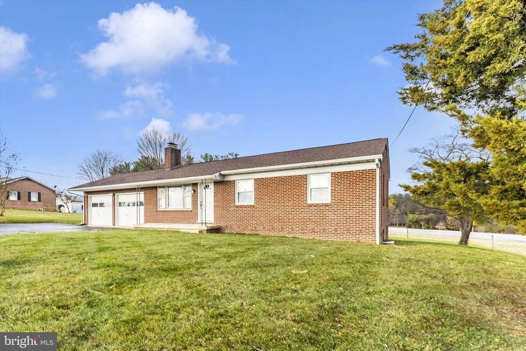 Photo of 6438 BROAD RUN ROAD