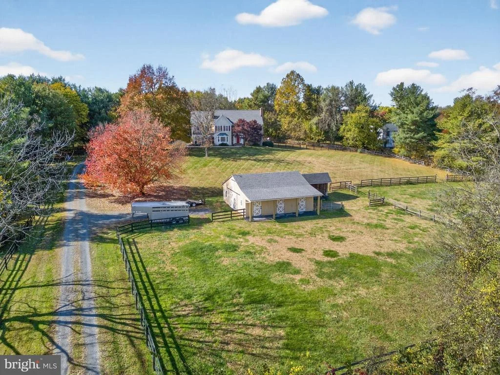 Photo of 17130 QUAIL CREEK CIRCLE