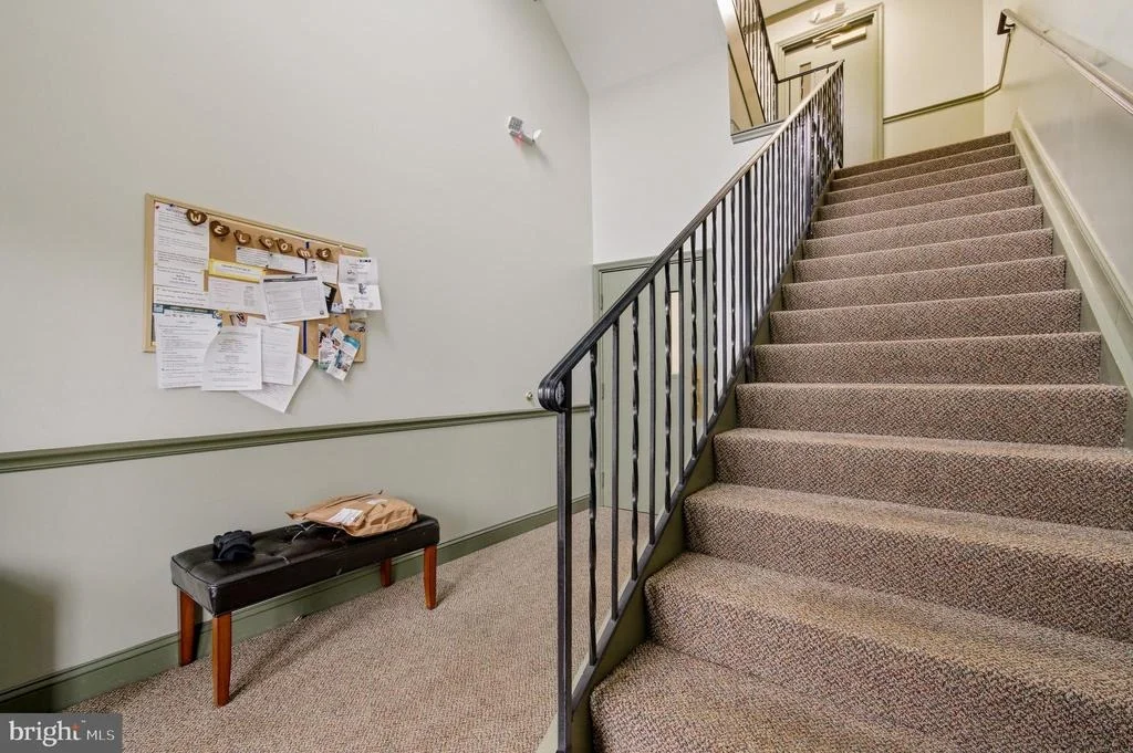Photo of Unit 3D at 3860 NORMANDY DRIVE