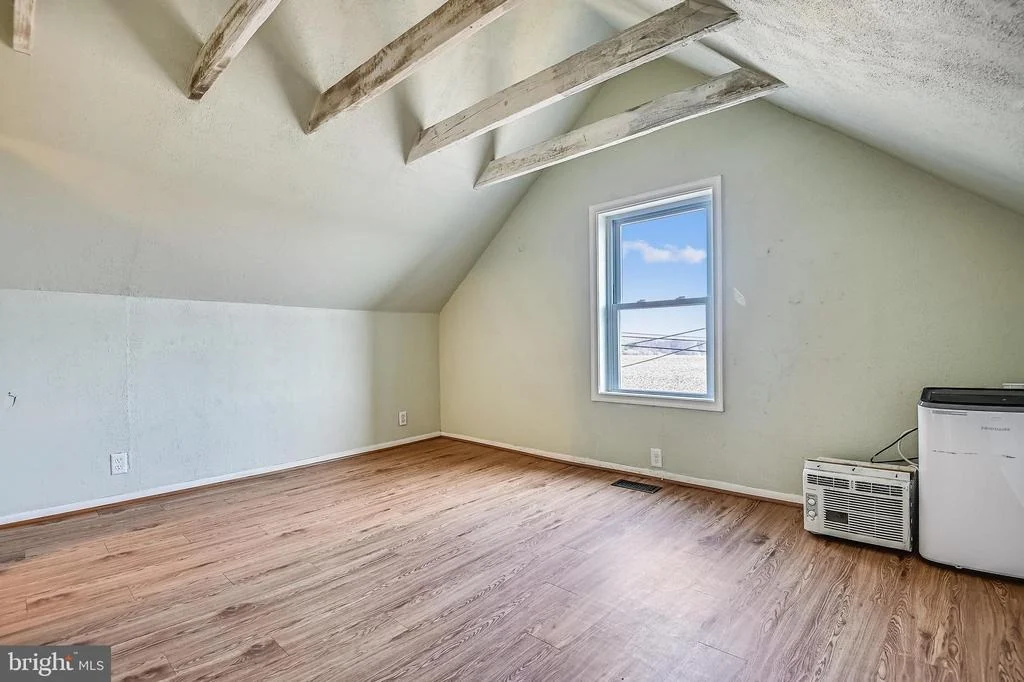 Photo of 2300 FAIRMOUNT ROAD