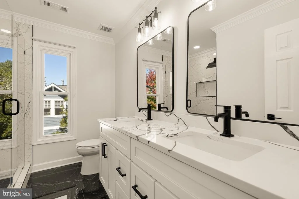 Photo of 1505 SPRING VALE AVENUE