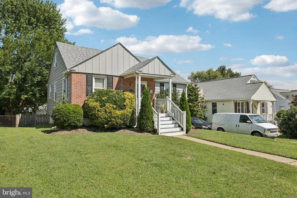 Photo of 4214 THORNCLIFF ROAD