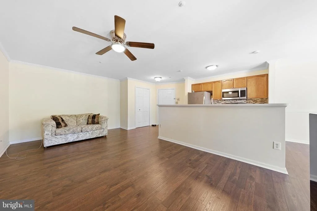 Photo of Unit 2A at 2402 ELLSWORTH WAY