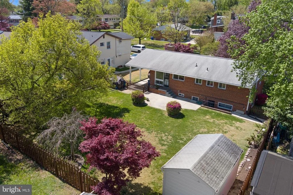 Photo of 1509 VIVIAN PLACE
