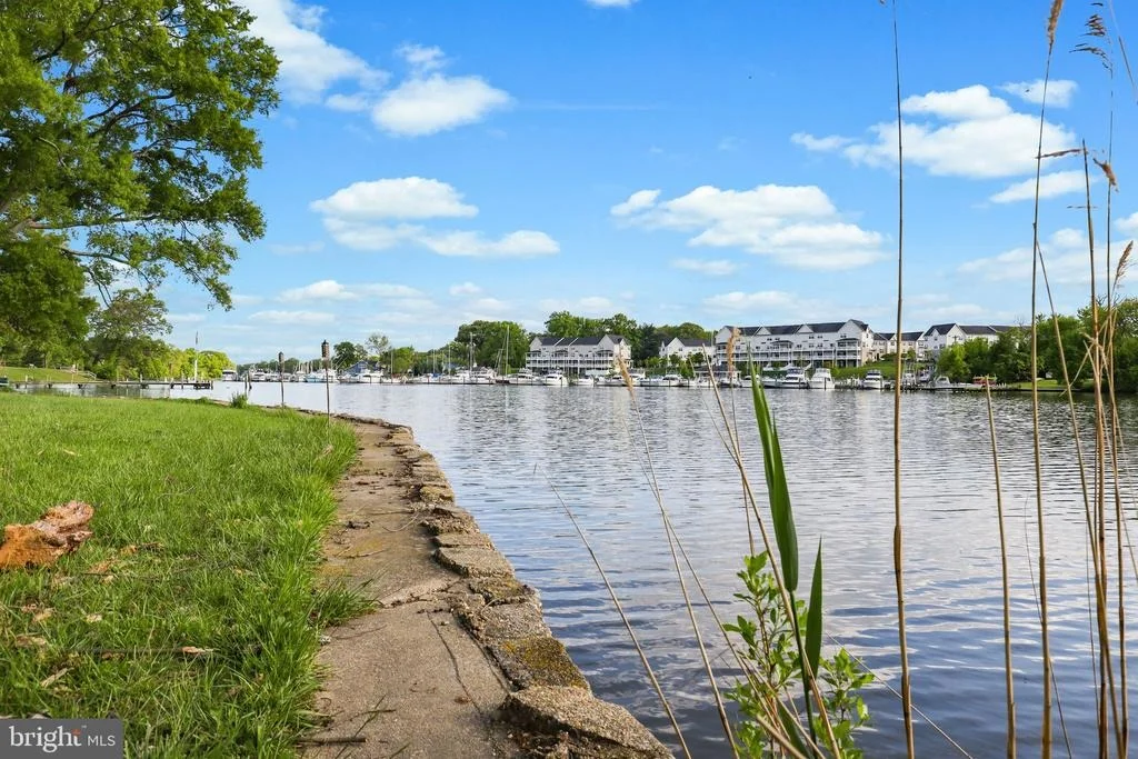 Photo of 2005 EASTERN BOULEVARD
