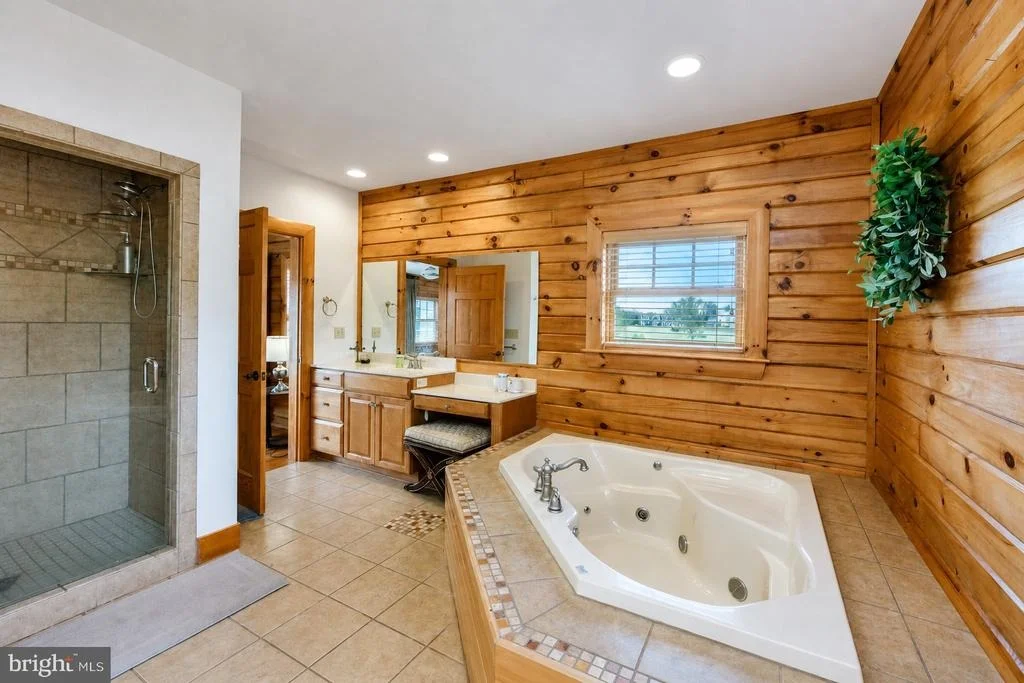 Photo of 282 LAKEFRONT LINKS DRIVE