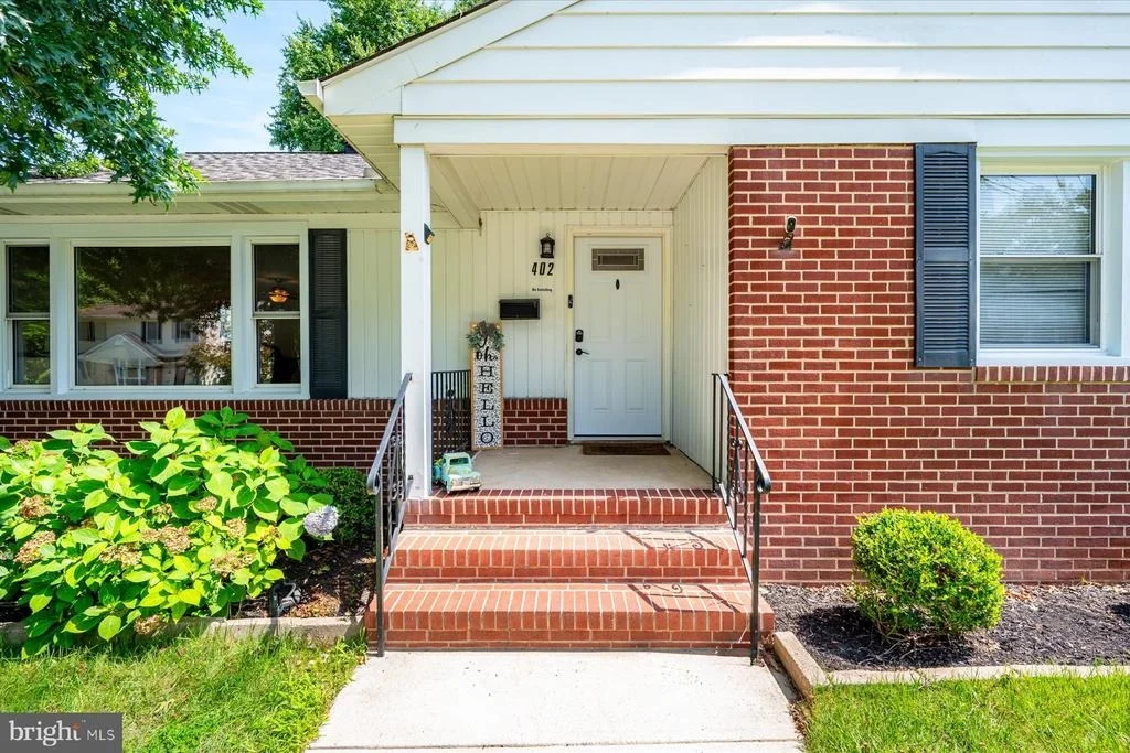 Photo of 402 JOYCE DRIVE