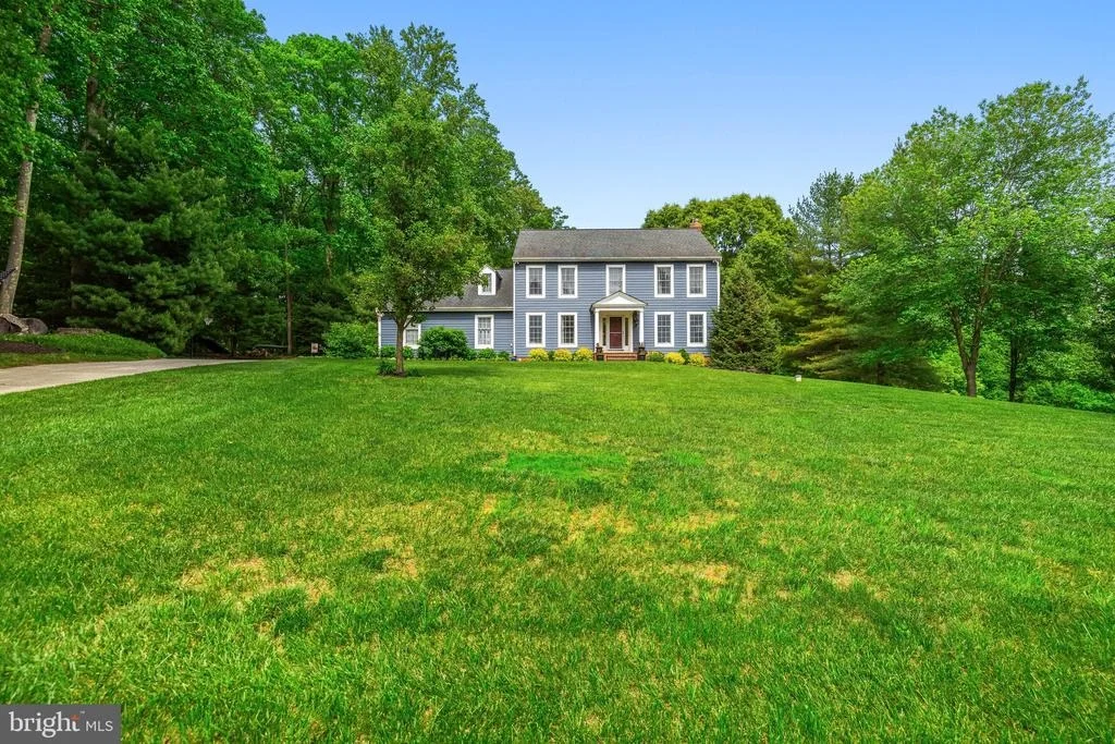 Photo of 1010 OLD BARN ROAD