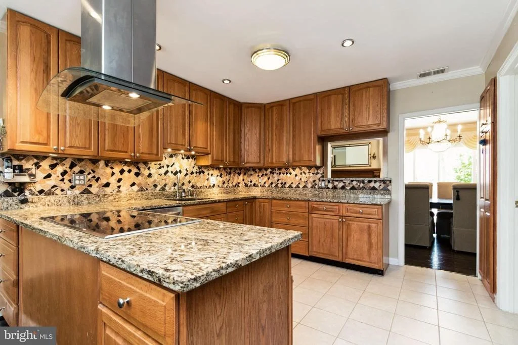 Photo of 10801 MIDSUMMER DRIVE