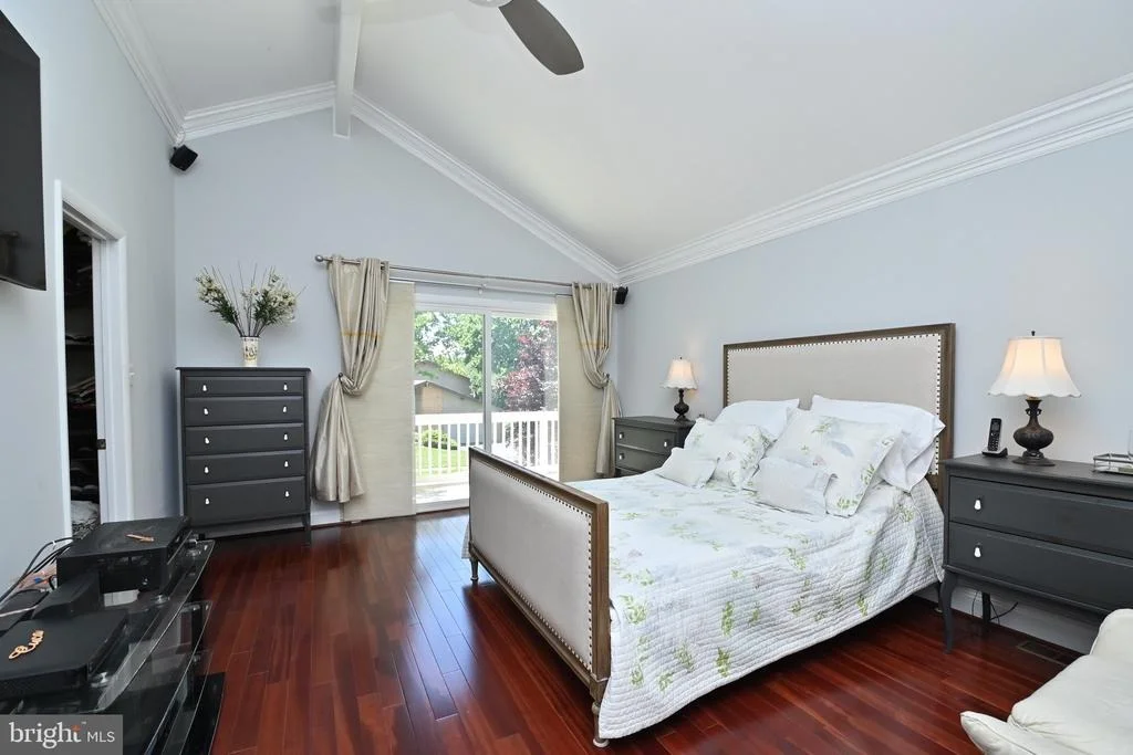 Photo of 8634 RESECA LANE