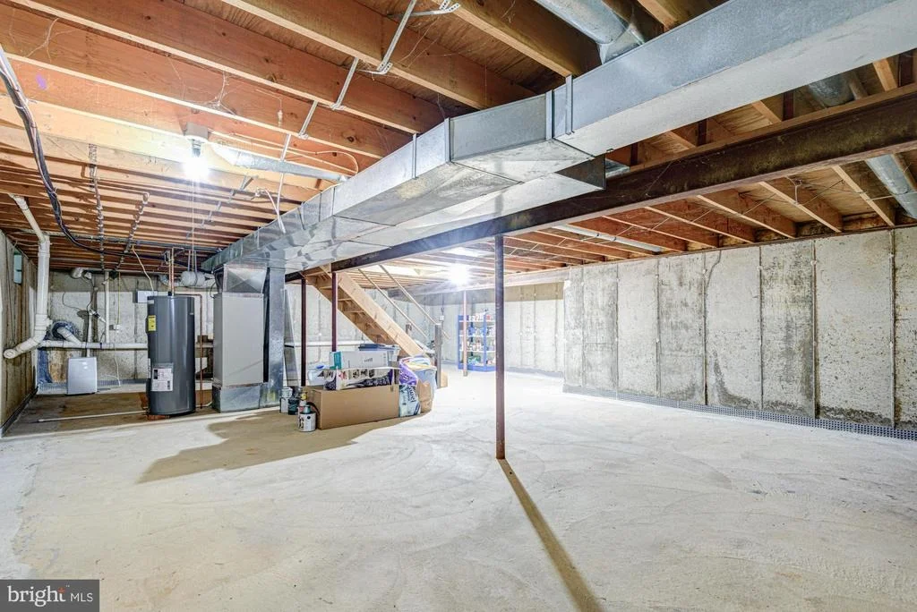 Photo of 8 RISA COURT