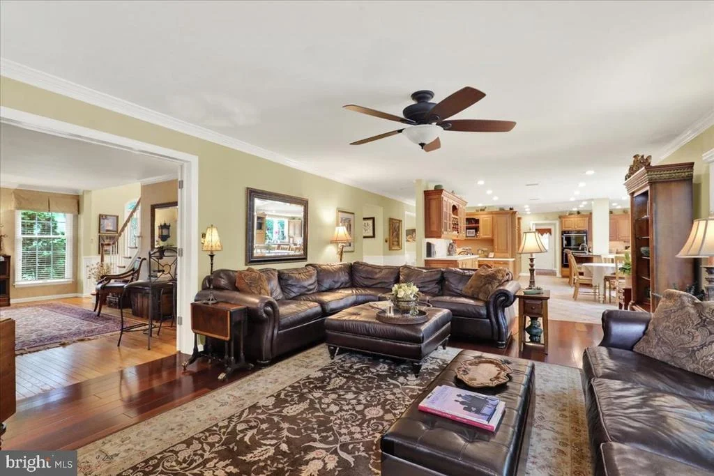 Photo of 225 LOGAN AVENUE