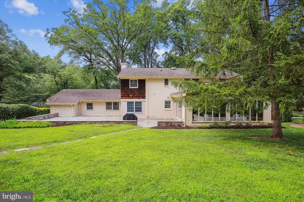 Photo of 14509 FARADAY DRIVE