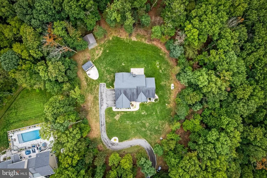 Photo of 1391 MACTON ROAD