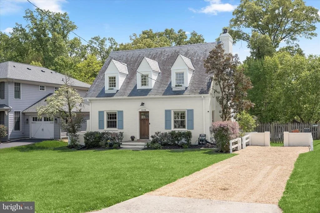 Photo of 10318 PARKMAN ROAD