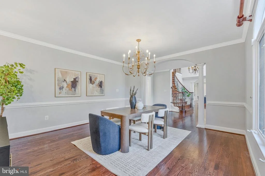 Photo of 8611 BROOK ROAD