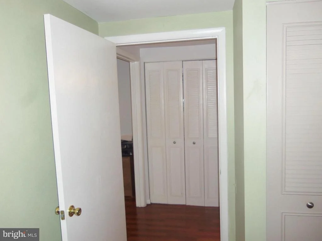 Photo of Unit 82F at 3632 GLENEAGLES DRIVE