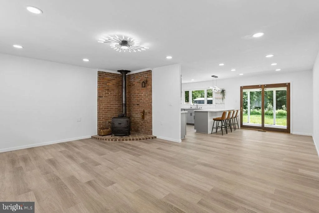 Photo of 59 NORTHAMPTON DRIVE