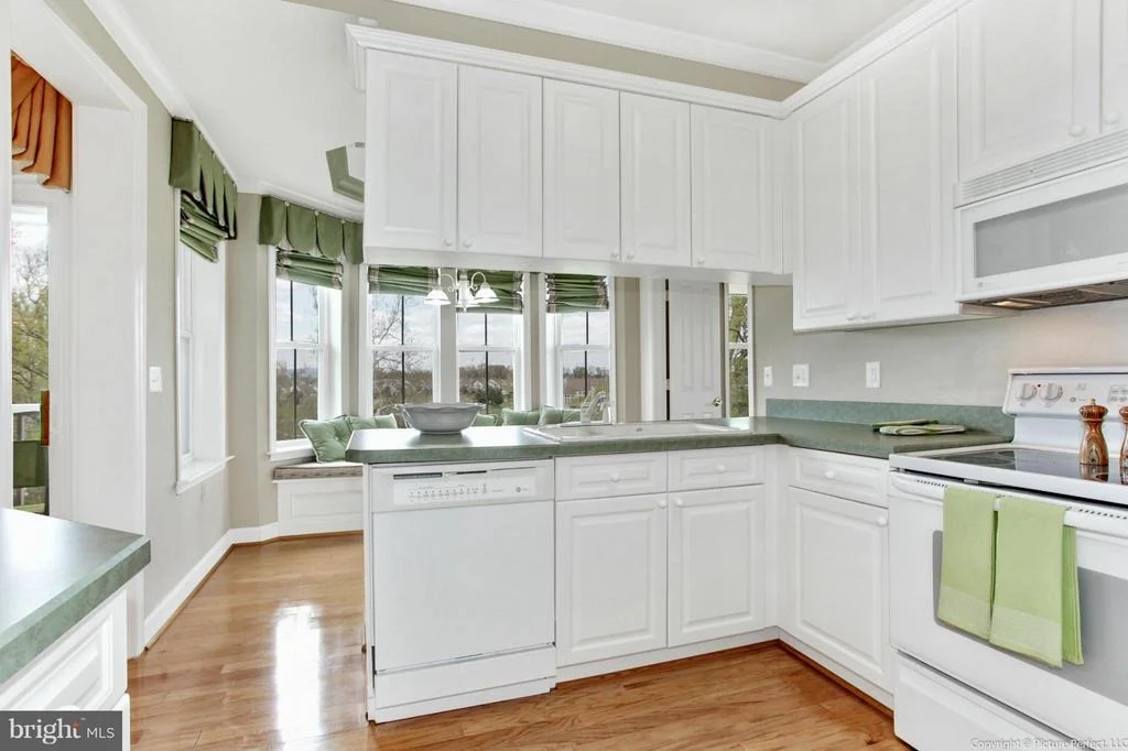 Photo of Unit 308 at 2500 WATERSIDE DRIVE