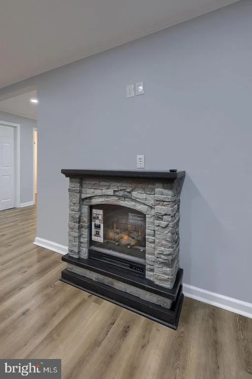 Photo of 1384 ROUNDTOP ROAD