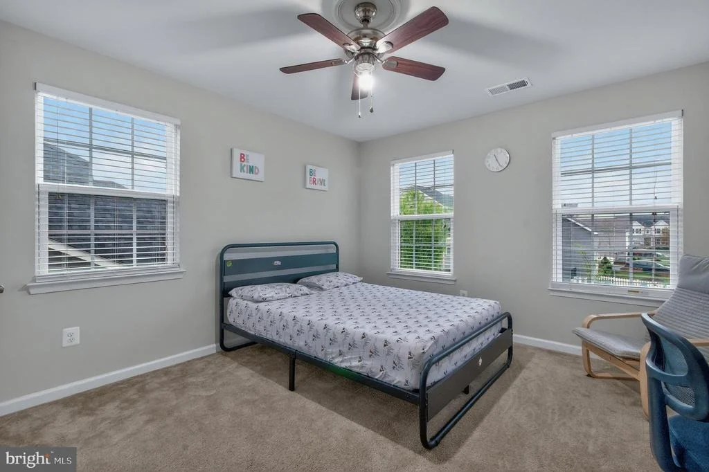 Photo of 1113 LONG FARM CIRCLE