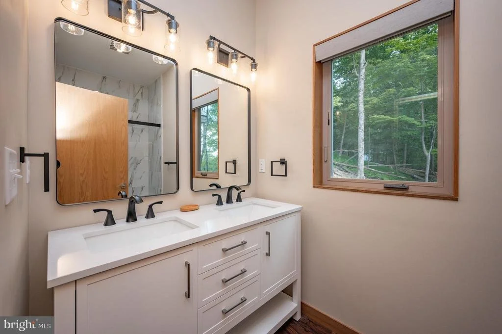 Photo of 2614 MARSH HILL ROAD