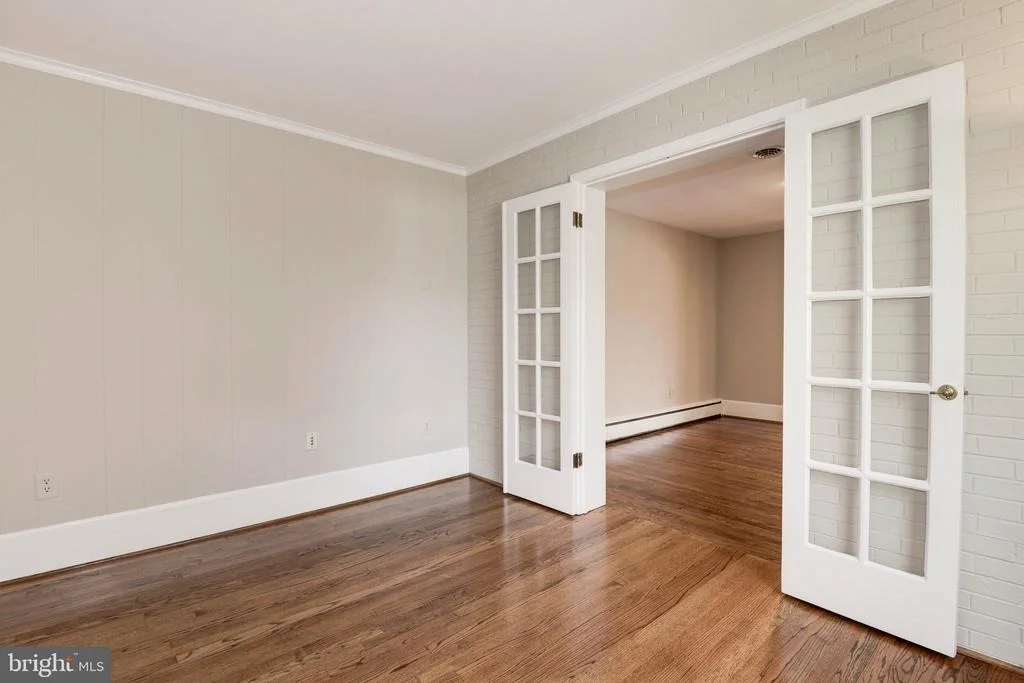 Photo of 8904 CHERRY TREE LANE