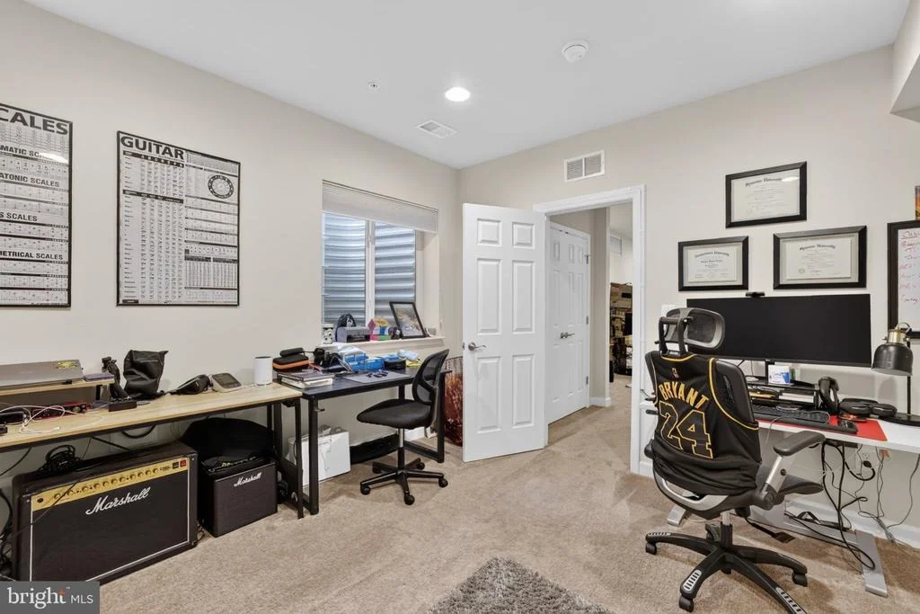 Photo of 6004 HUNT WEBER DRIVE