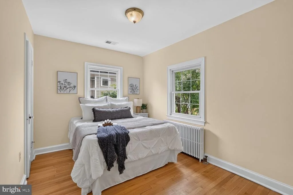 Photo of 2030 LANIER DRIVE