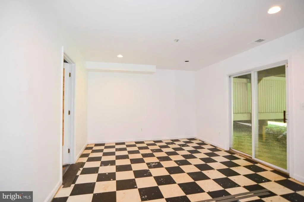Photo of 13641 HOBART DRIVE
