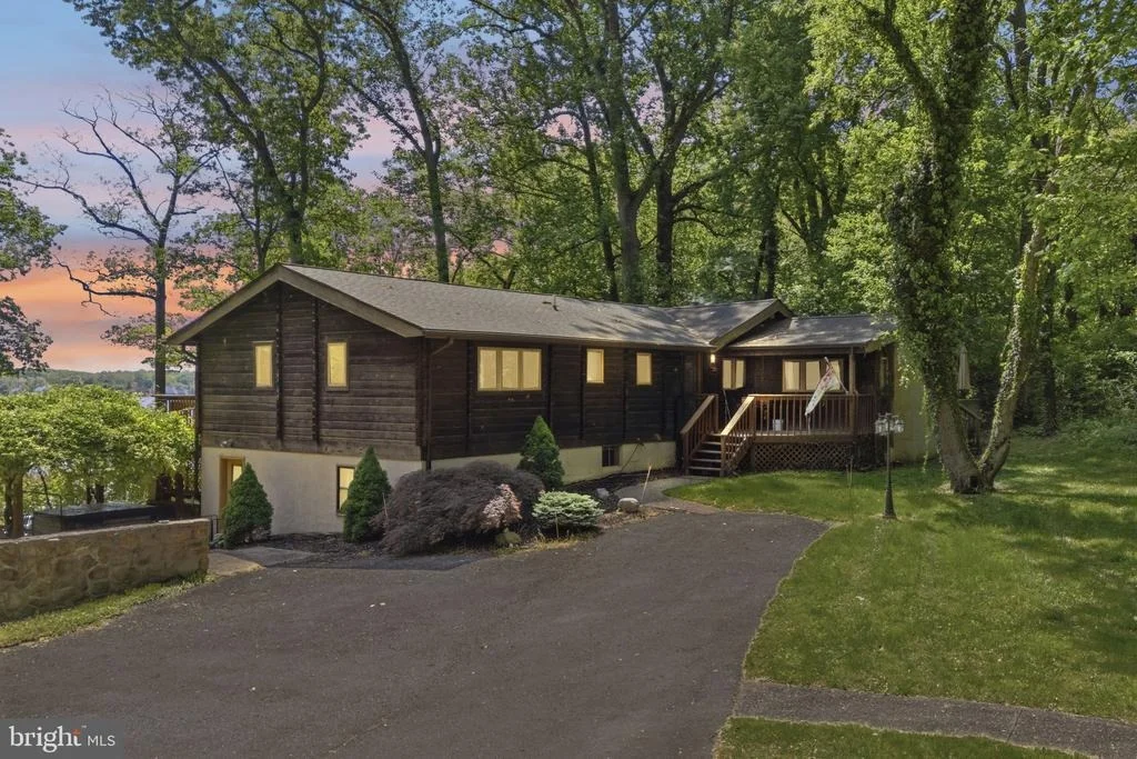 Photo of 137 PLUM POINT ROAD