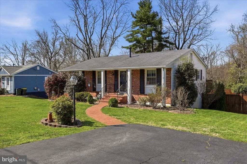 Photo of 6500 HAYSTACK ROAD