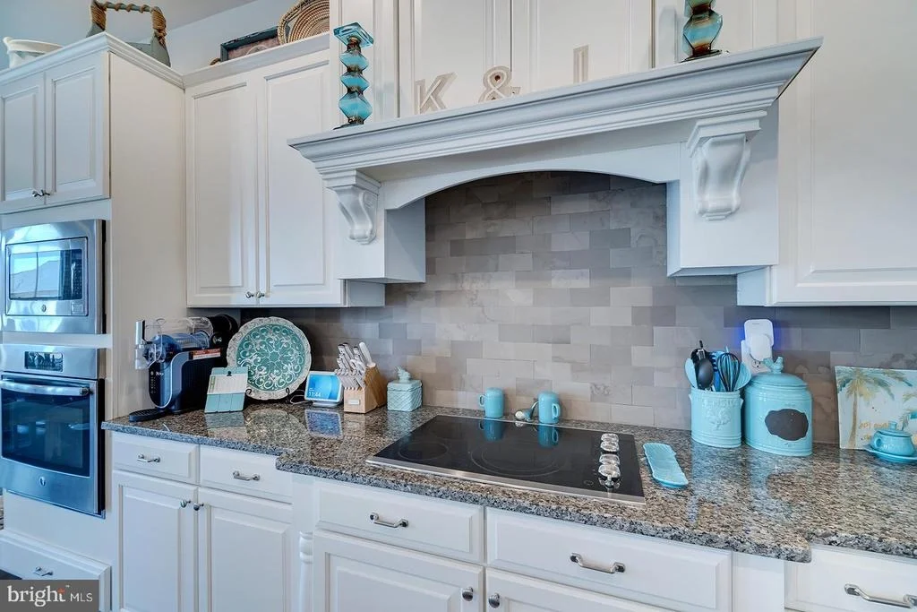 Photo of 38555 GOLDFINCH LANE