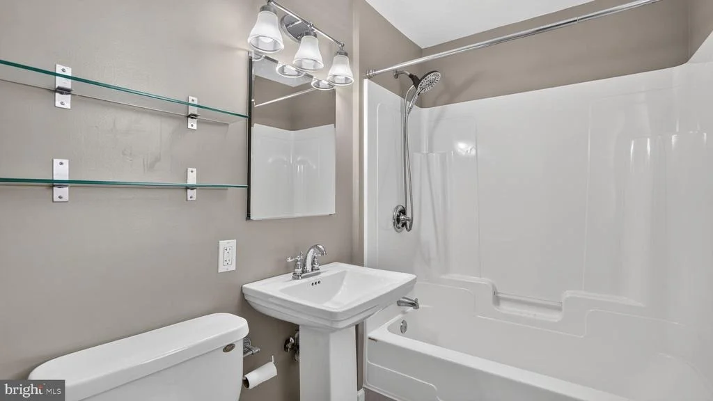 Photo of 7741 OUTING AVENUE