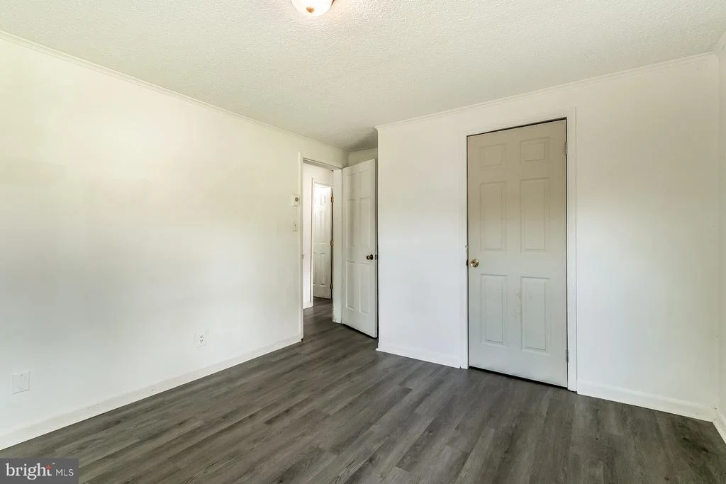 Photo of 107 LEE ROAD