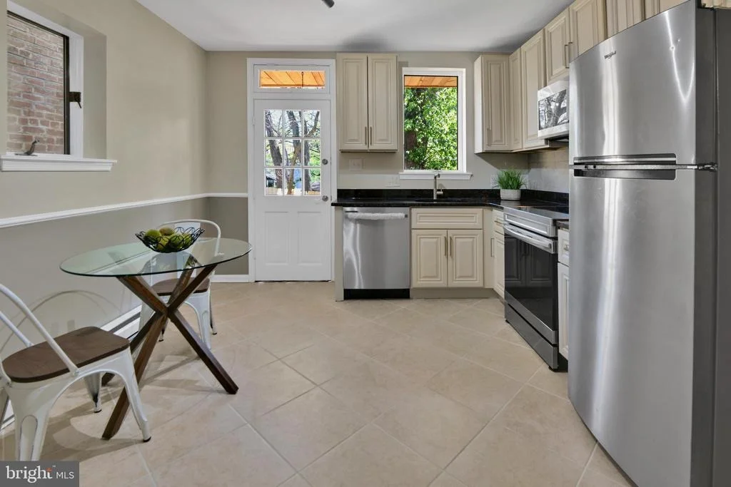 Photo of 230 E 5TH STREET