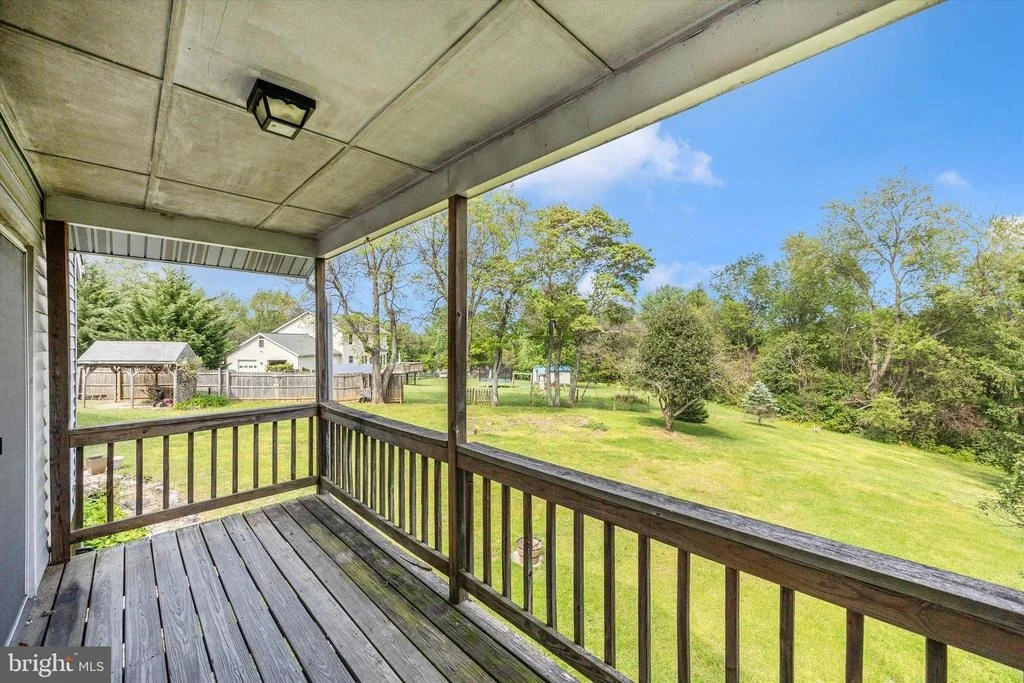 Photo of 3905 SUGARLOAF DRIVE