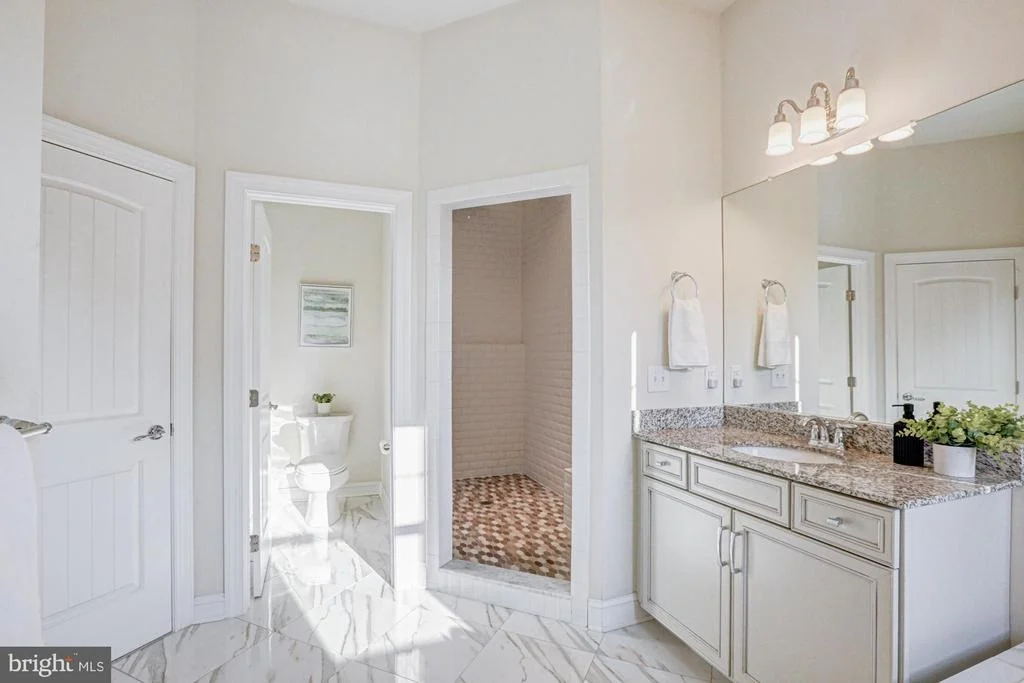 Photo of 1233 BUNKER HILL ROAD