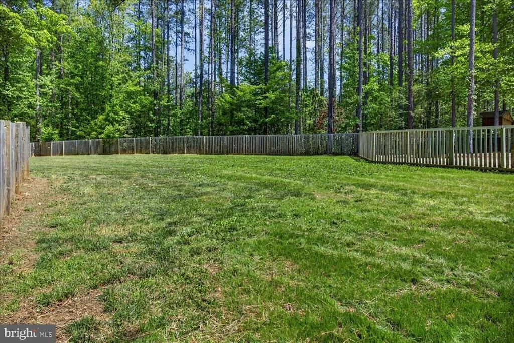 Photo of 844 MANCHESTER ROAD