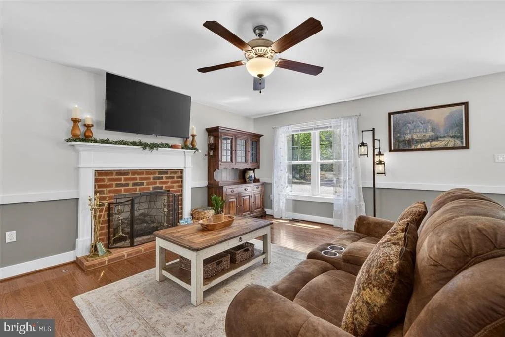 Photo of 844 MANCHESTER ROAD