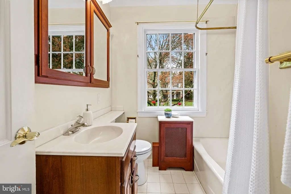 Photo of 212 WITHERSPOON ROAD
