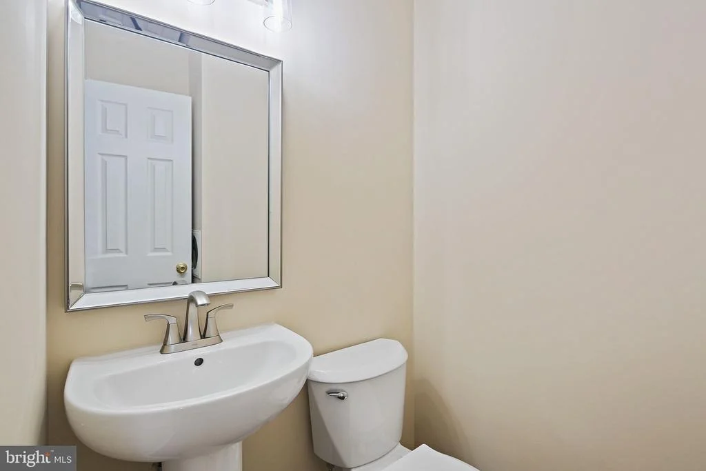 Photo of 5618 MILLWHEEL PLACE