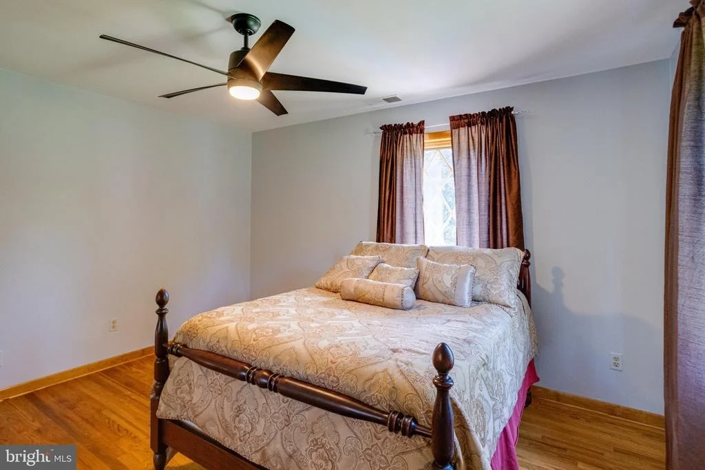 Photo of 2300 KINGS ARMS DRIVE