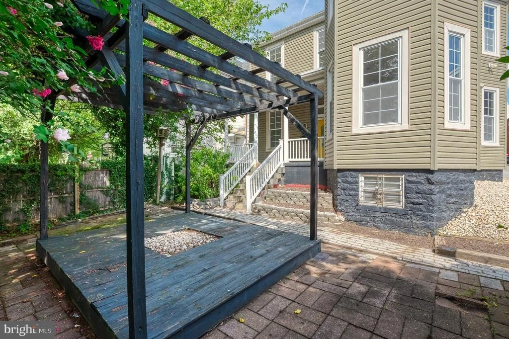 Photo of 3635 GREENMOUNT AVENUE