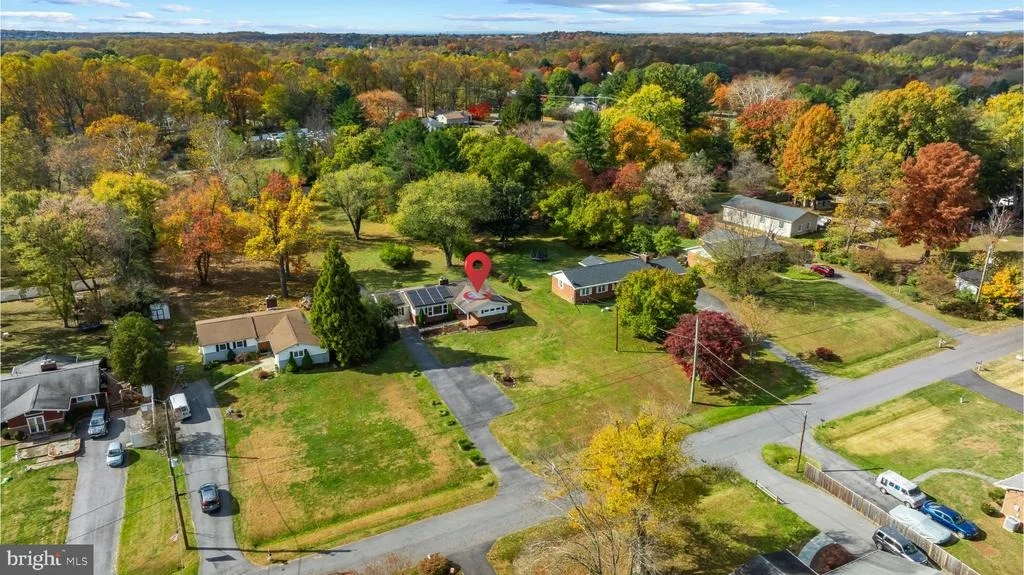 Photo of 19724 MEREDITH DRIVE